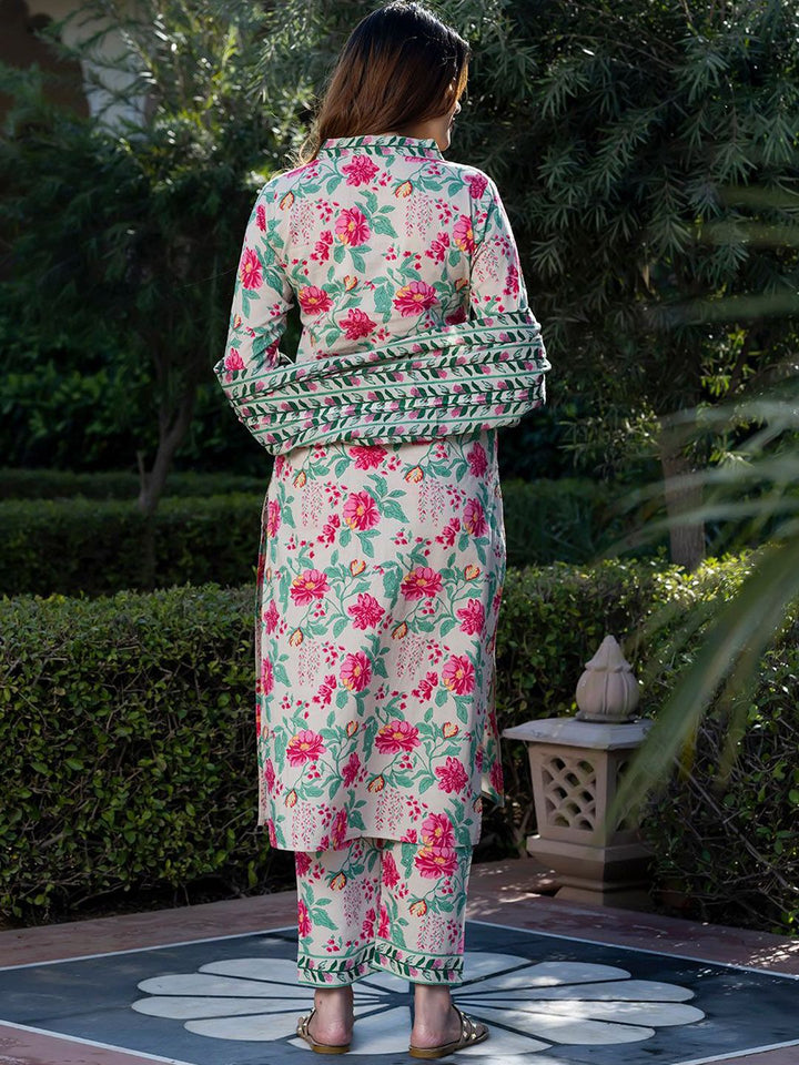 Kalini Wanita Floral Dicetak Kurta Kapas Tulen Biasa Dengan Seluar & Dengan Dupatta