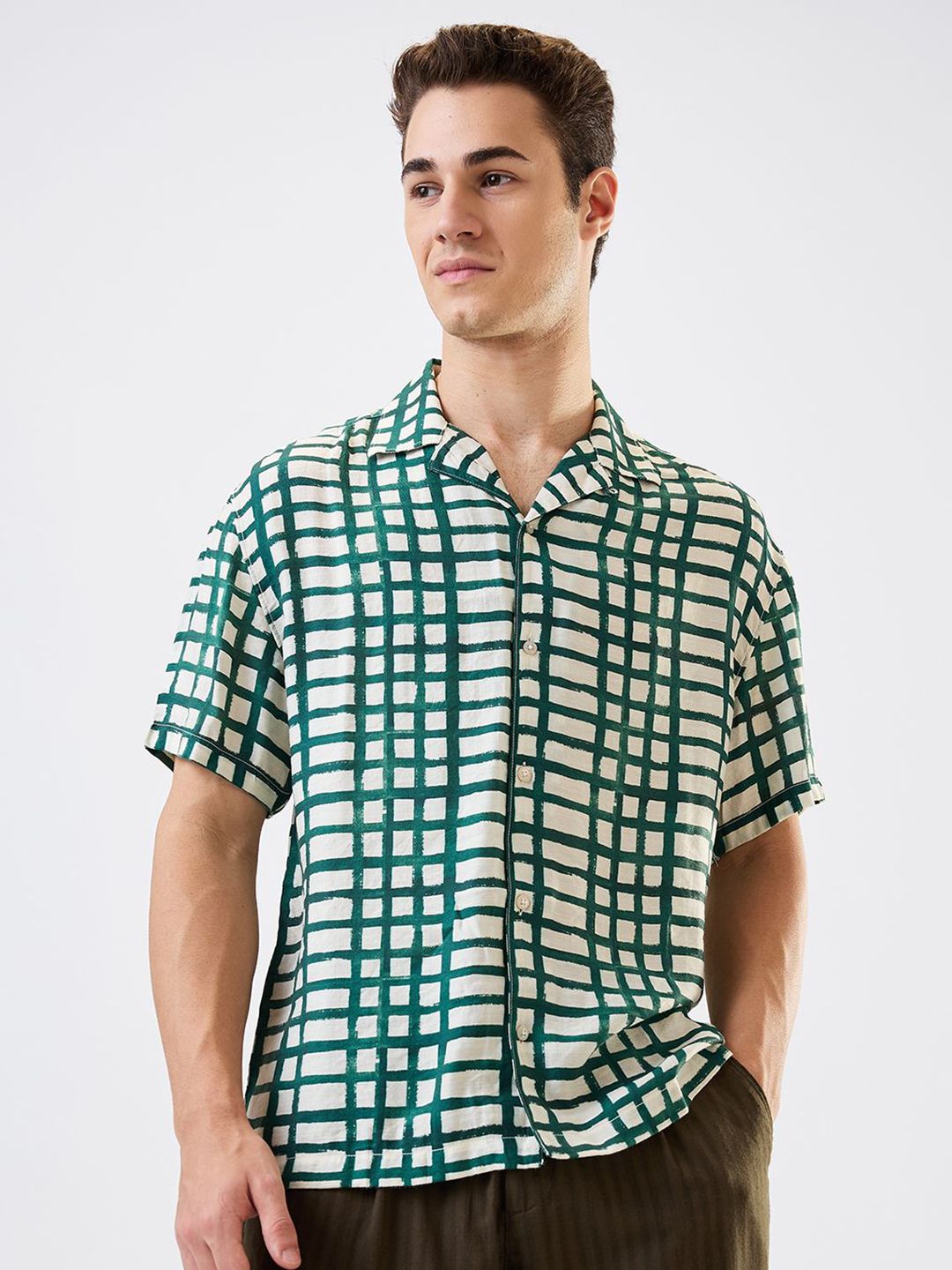 SPYKAR Men Relaxed Fit Cuban Collar Geometric Printed Casual Shirt