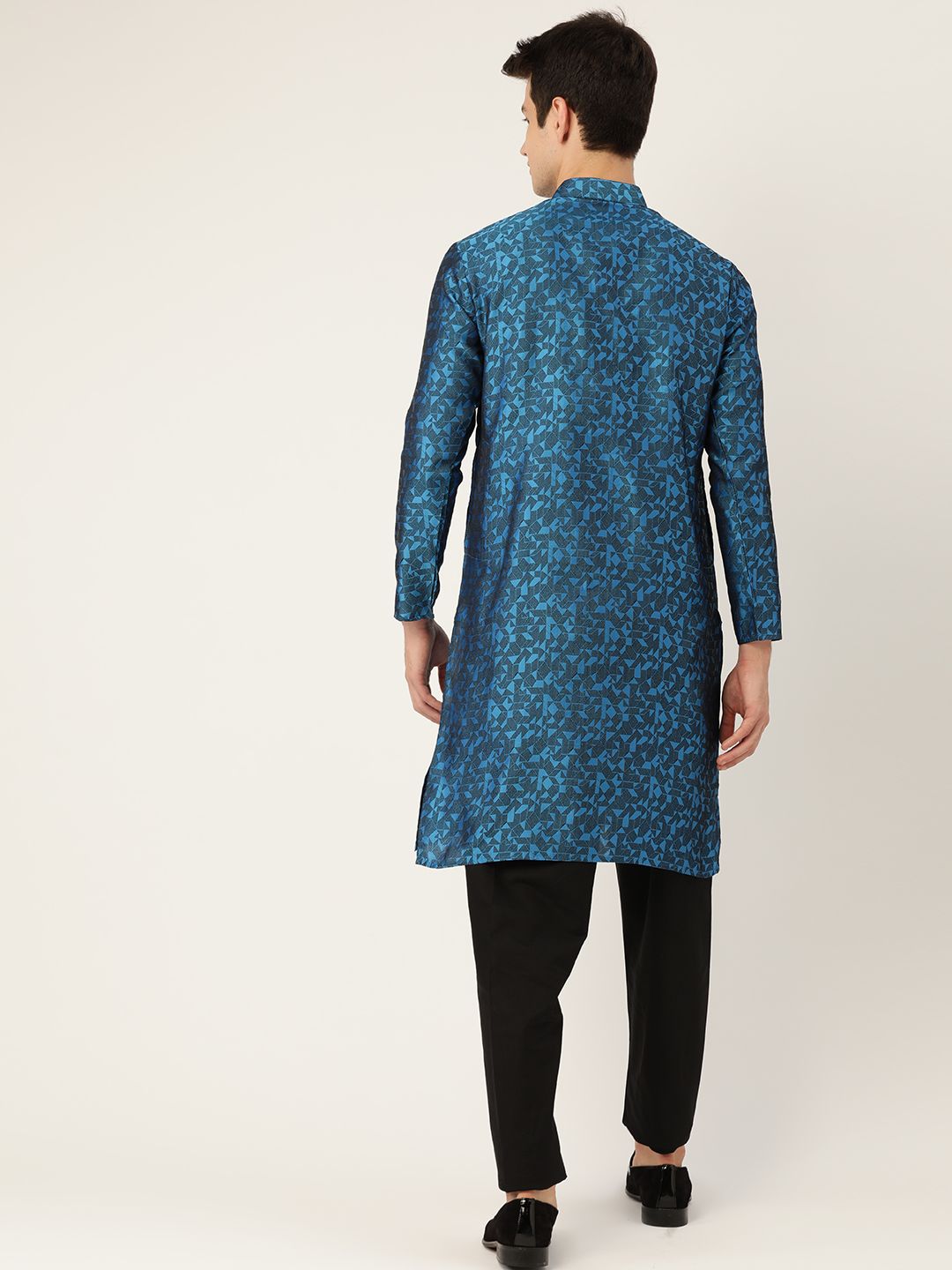 SOJANYA Men Blue Woven Design Straight Kurta