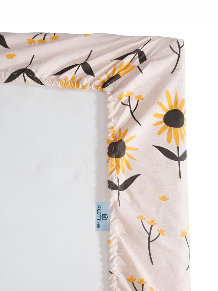 KLOTTHE Peach & Yellow Floral 300 TC Fitted Double King Bedsheet With 2 Pillow Covers