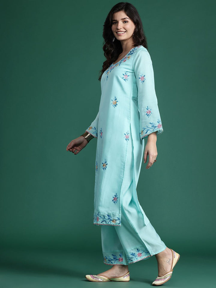 Indo Era Floral Embroidered Thread Work Kurta with Trousers & With Dupatta