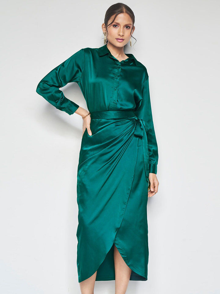 AND Collar Neck Shirt & Mid -Rise Skirt Co-Ords