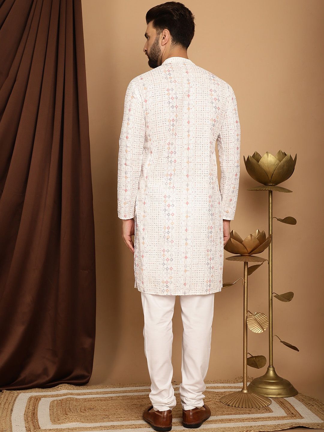 SOJANYA Geometric Embroidered Regular Thread Work Pure Cotton Kurta with Churidar
