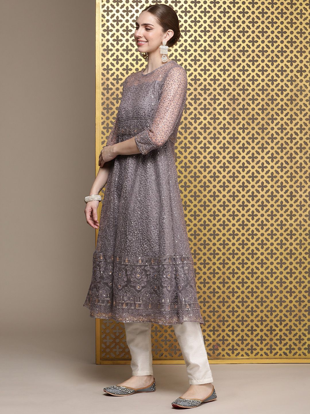 House of Pataudi Embroidered Sequined Jashn Kurta