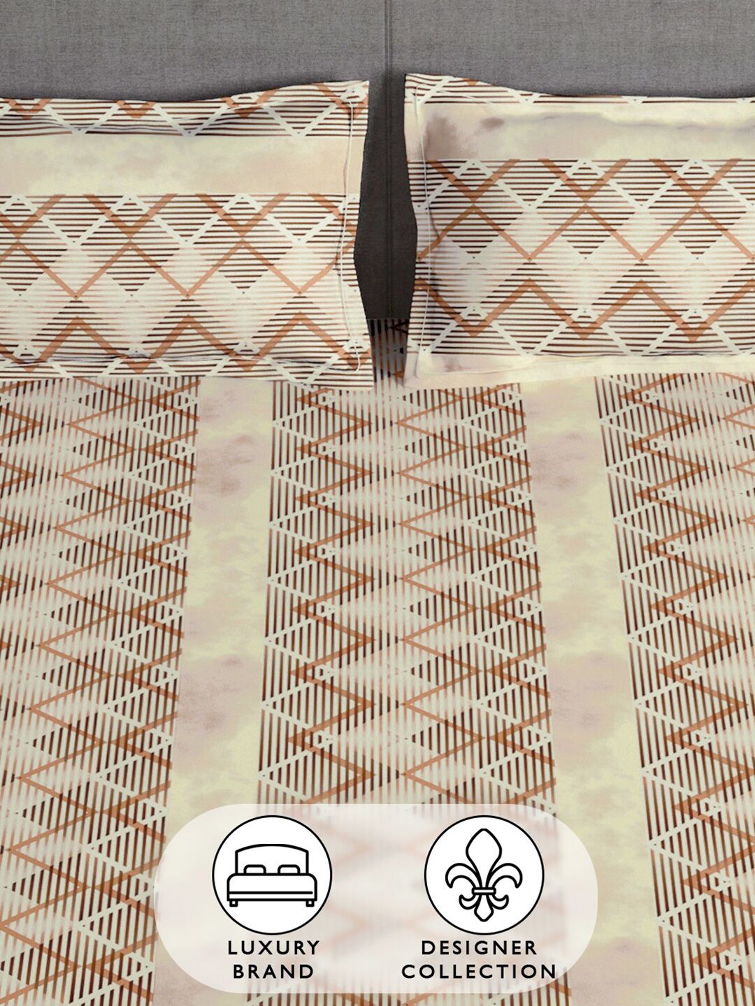 Story@home Brown & Cream Geometric 180 TC Queen Bedsheet with 2 Pillow Covers