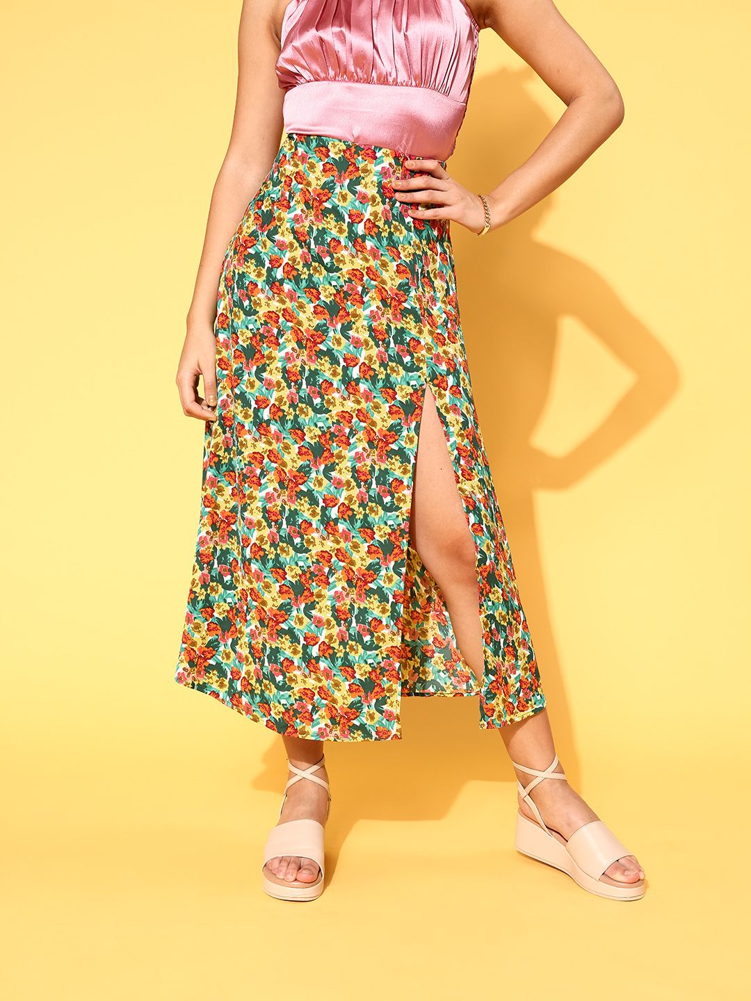 Berrylush Women Green & Red Floral High-Slit Midi A-Line Skirt