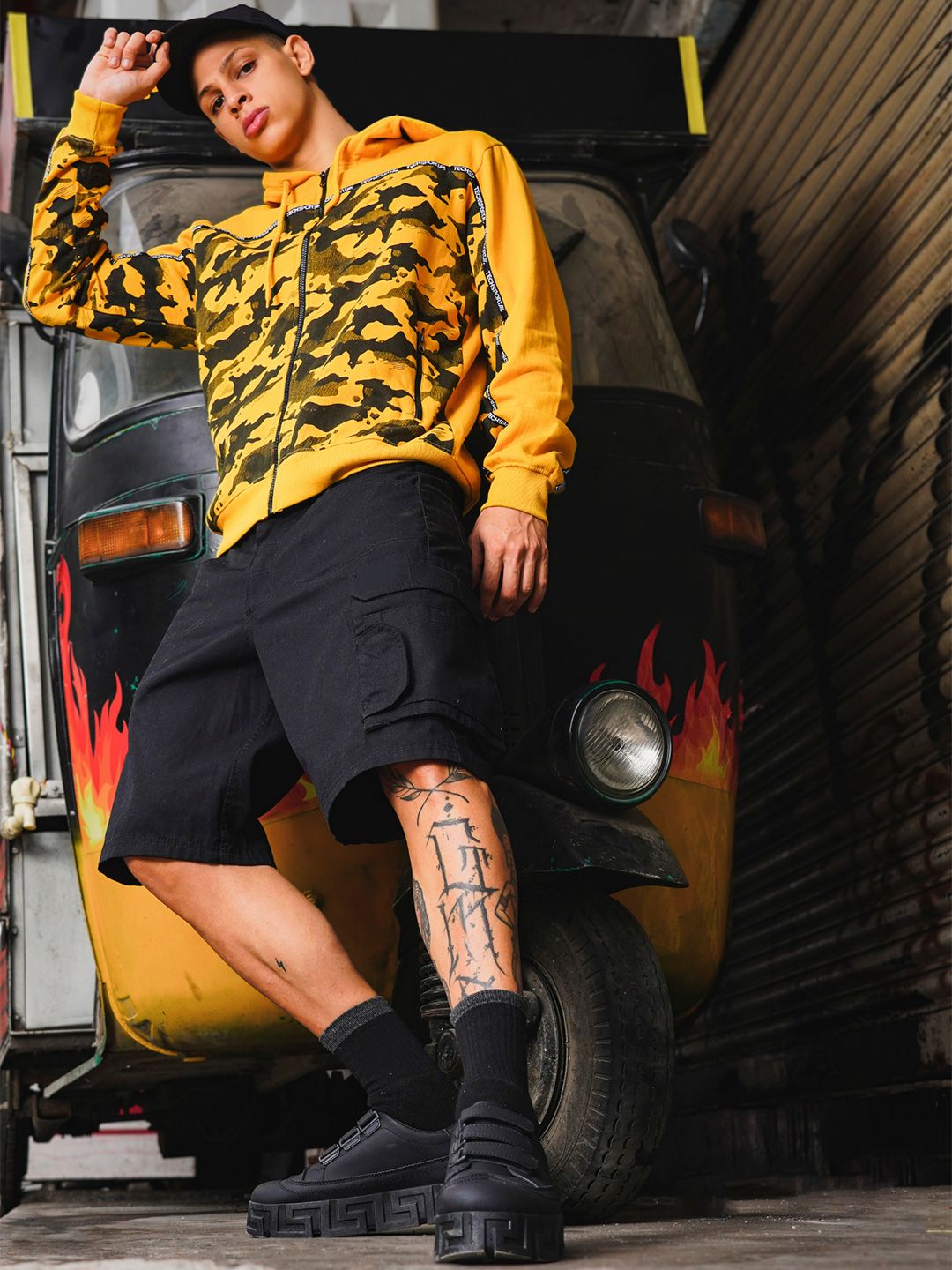 The Indian Garage Co Men Printed Hooded Sweatshirt