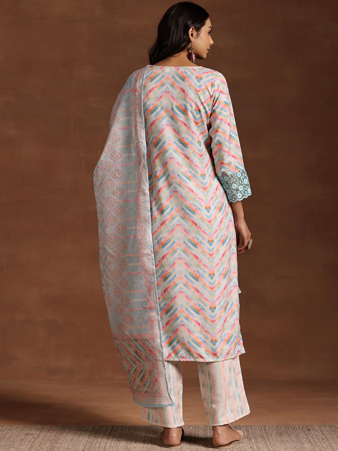 Libas Embroidered Regular Thread Work Straight Kurta with Palazzos & Dupatta