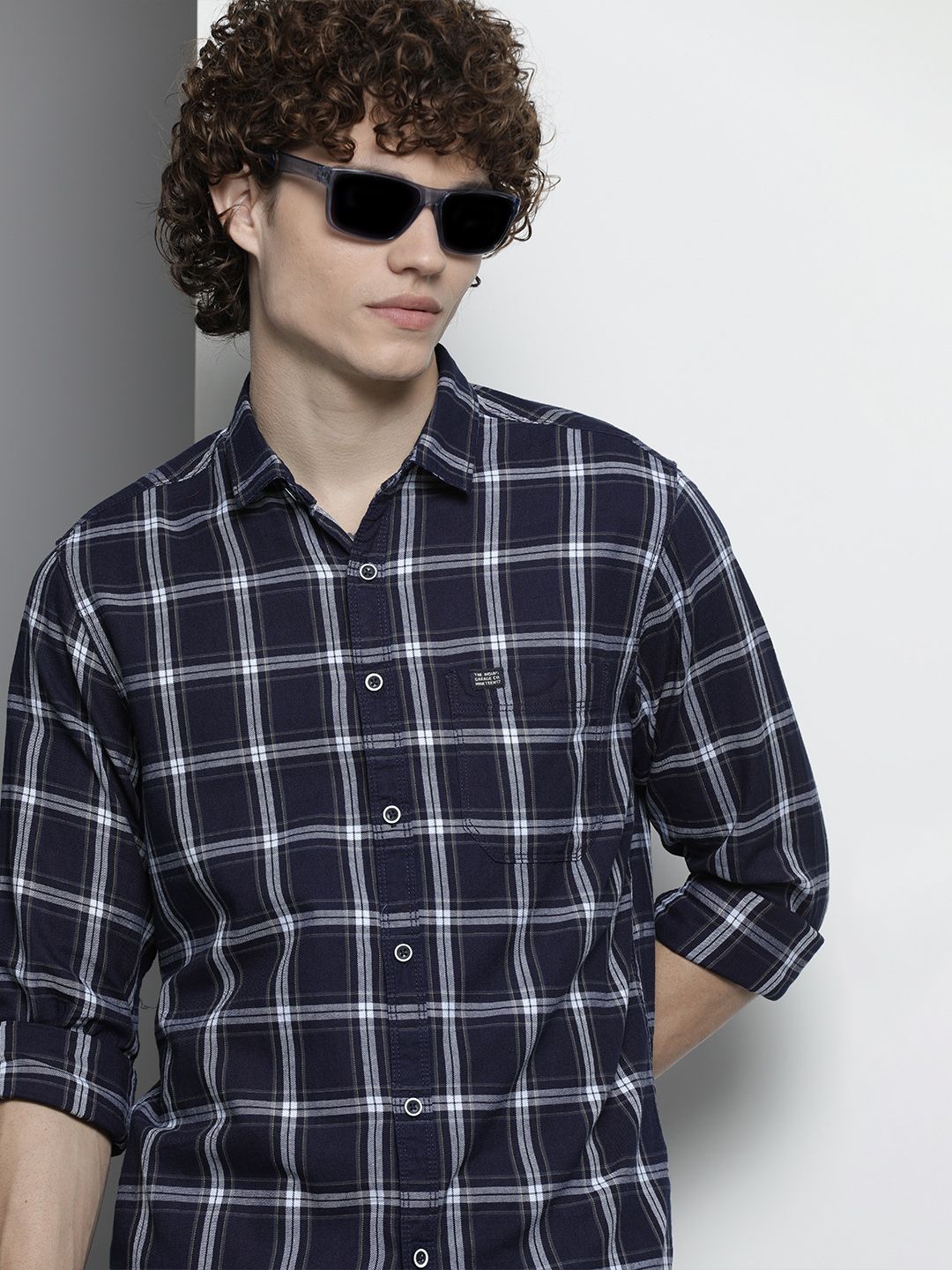 The Indian Garage Co Men Navy Blue Checked Casual Shirt
