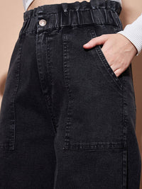 SASSAFRAS BASICS Women Straight Fit High-Rise Clean Look Light Fade Jeans