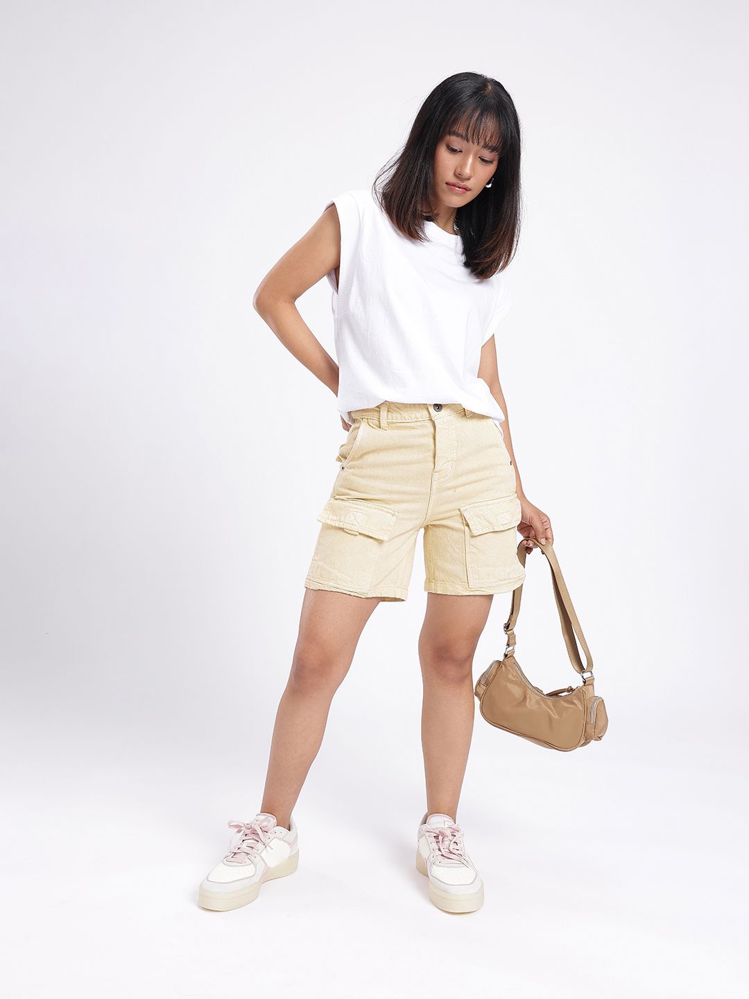 DressBerry Women Urban Classic Cargo Shorts