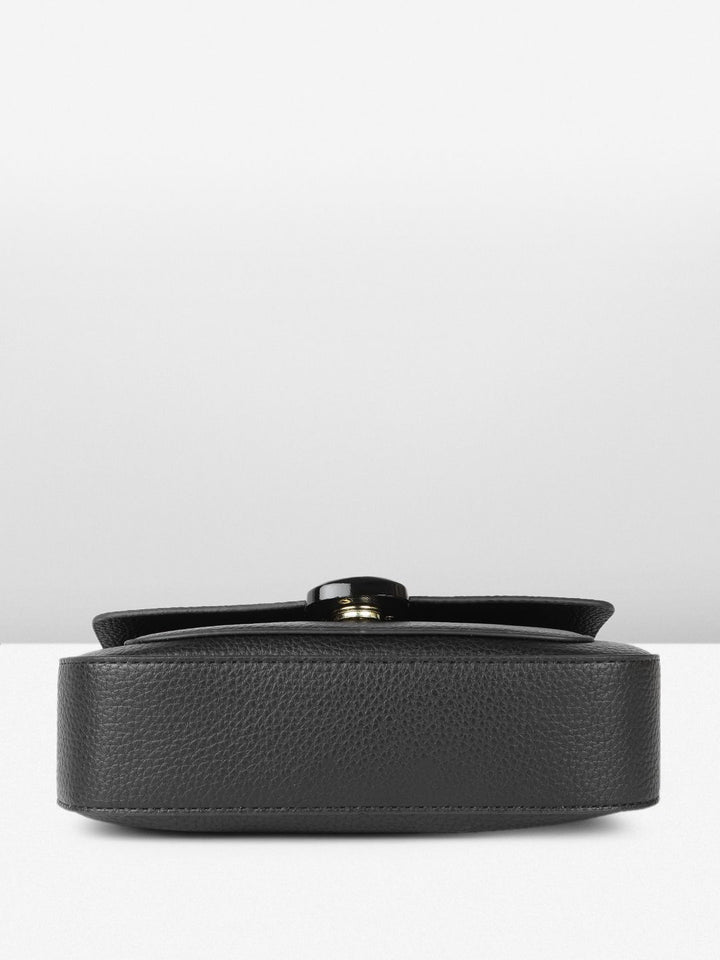 DressBerry Structured Shoulder Bag