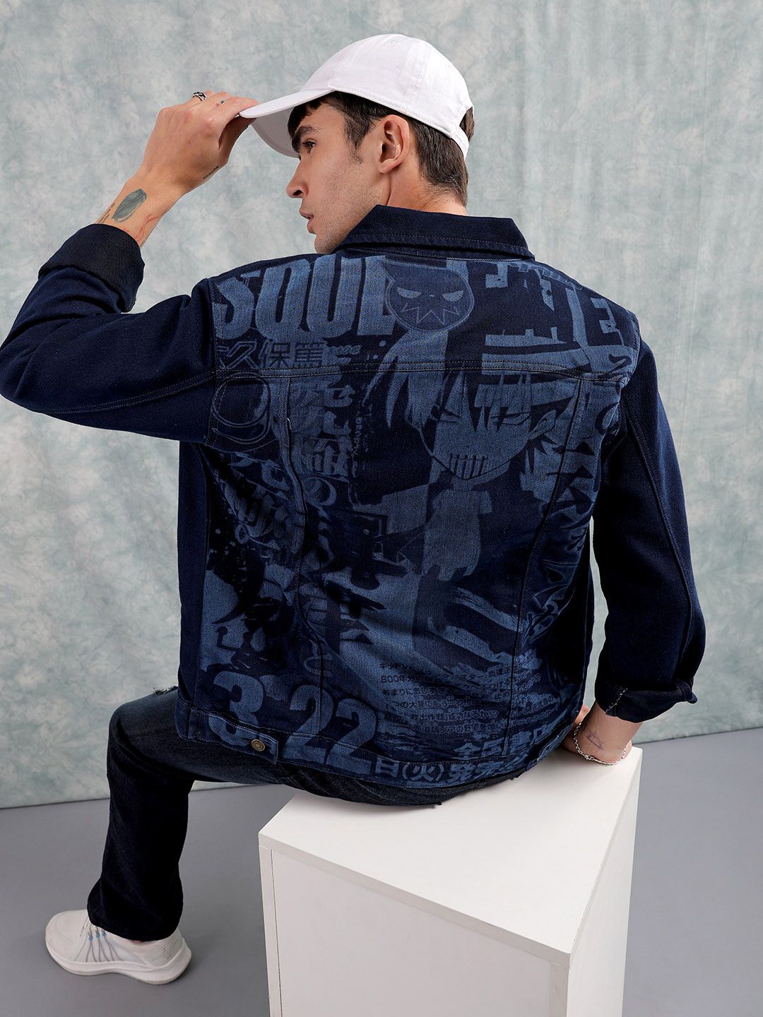 The Indian Garage Co Men Slim Fit Washed Denim Jacket with Flap Pockets