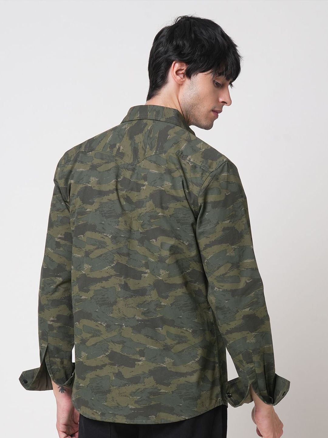VASTRADO Men Classic Cutaway Collar Camouflage Printed Cotton Casual Shirt