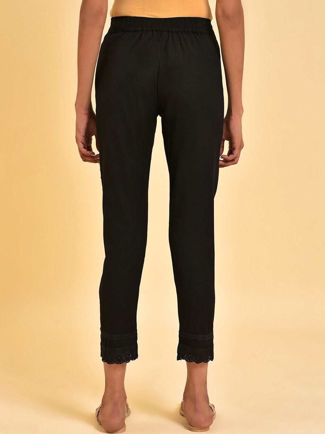 W Women Black Comfort Slim Fit Cropped Cigarette Trousers