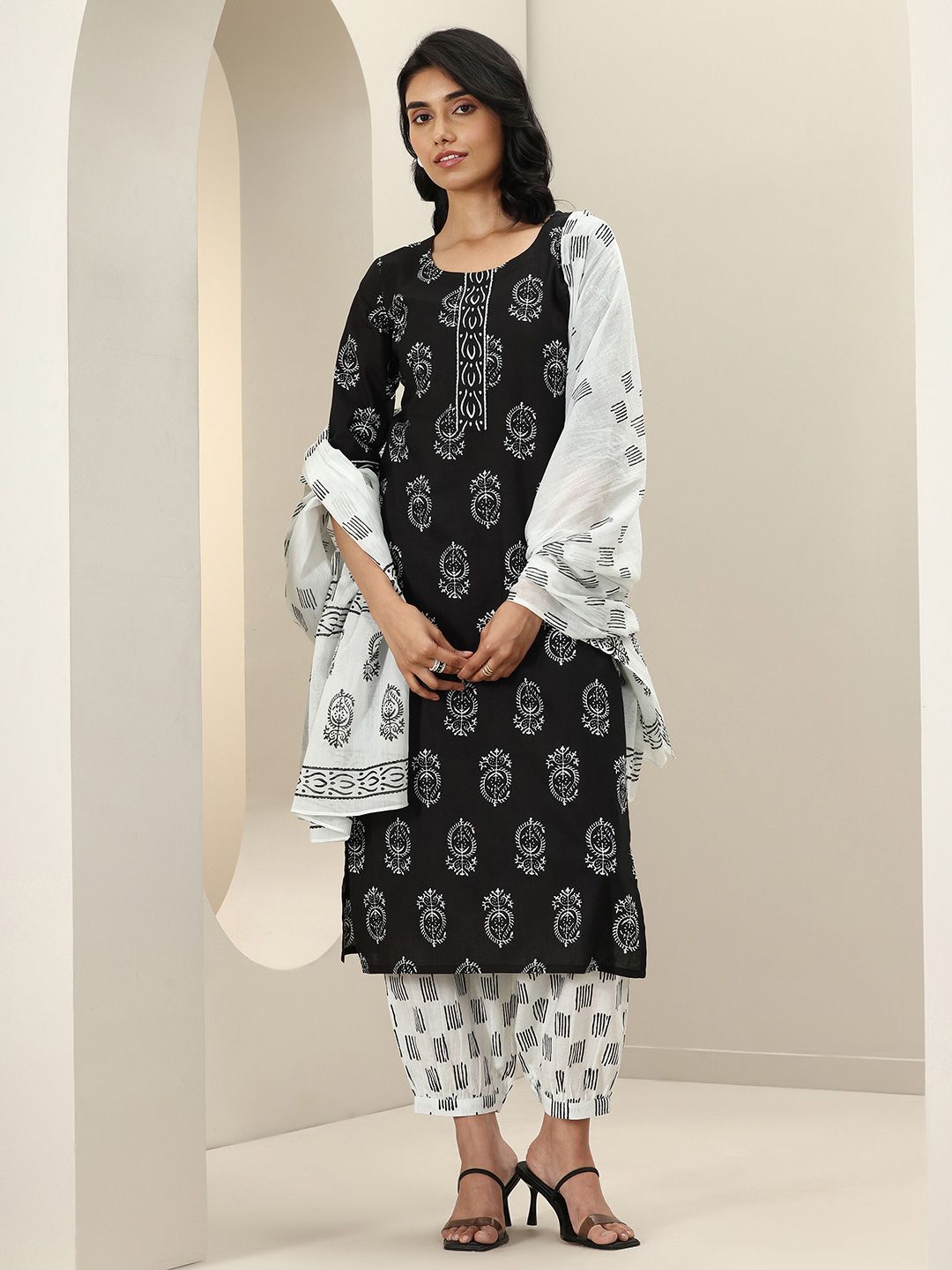 Libas Women Ethnic Motifs Printed Regular Kurta with Salwar & With Dupatta