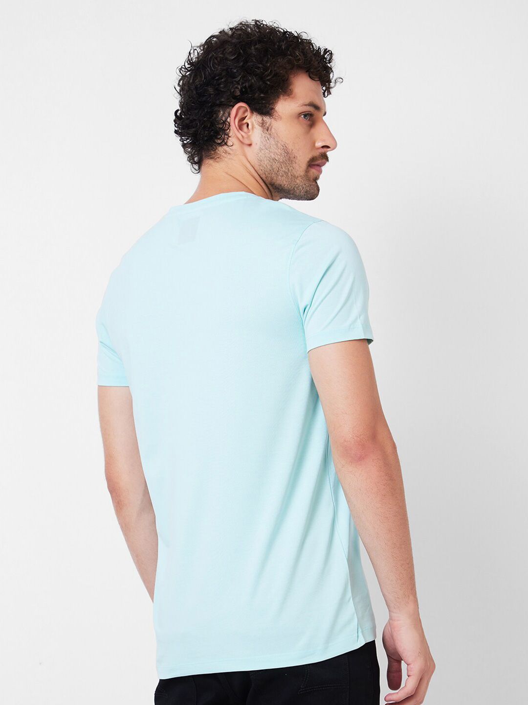SPYKAR Typography Printed V-Neck Cotton Slim Fit T-shirt
