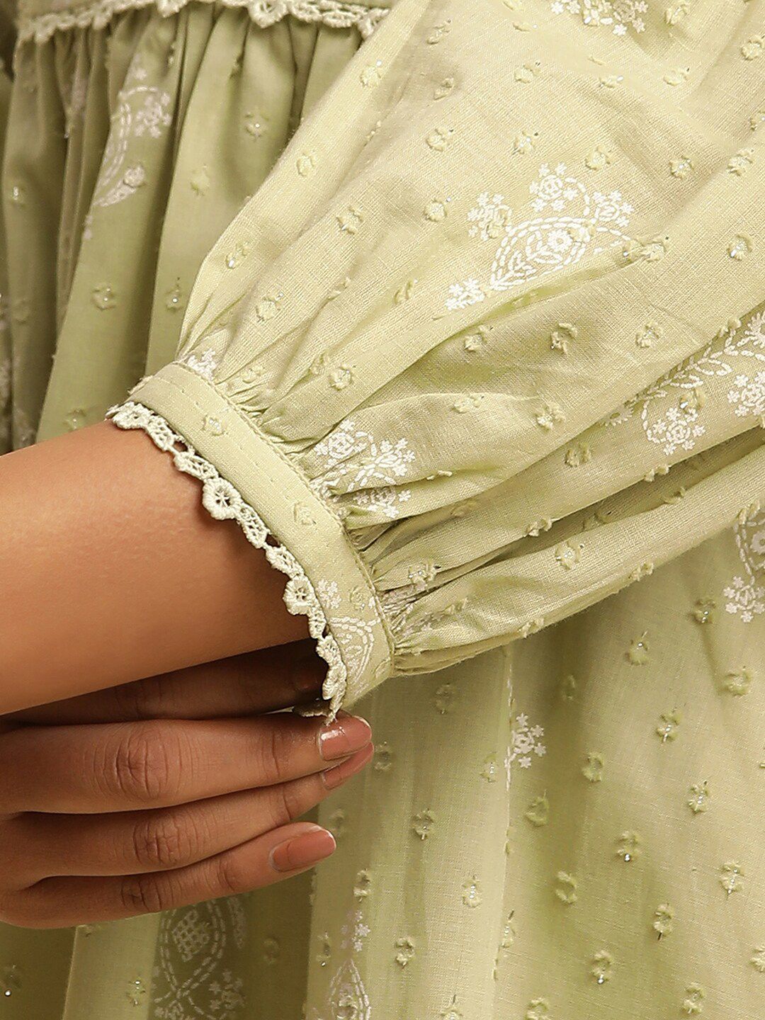 W Green & White Floral Printed Puff Sleeve Pure Cotton A-Line Top
