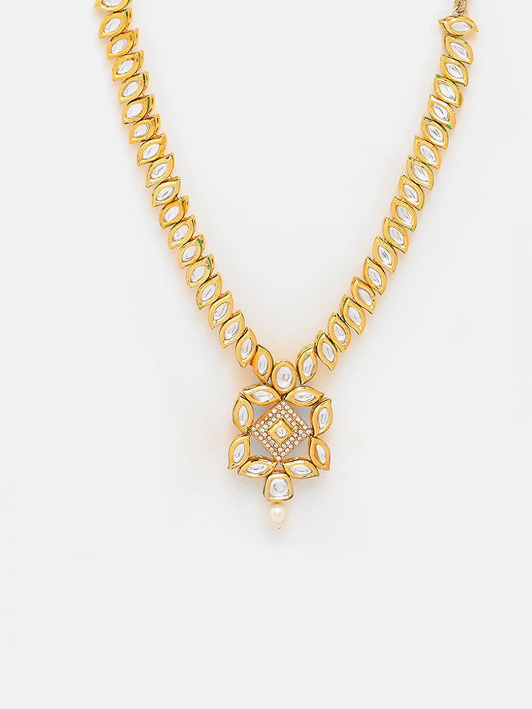 Priyaasi Gold-Plated Kundan-Studded Jewellery Set