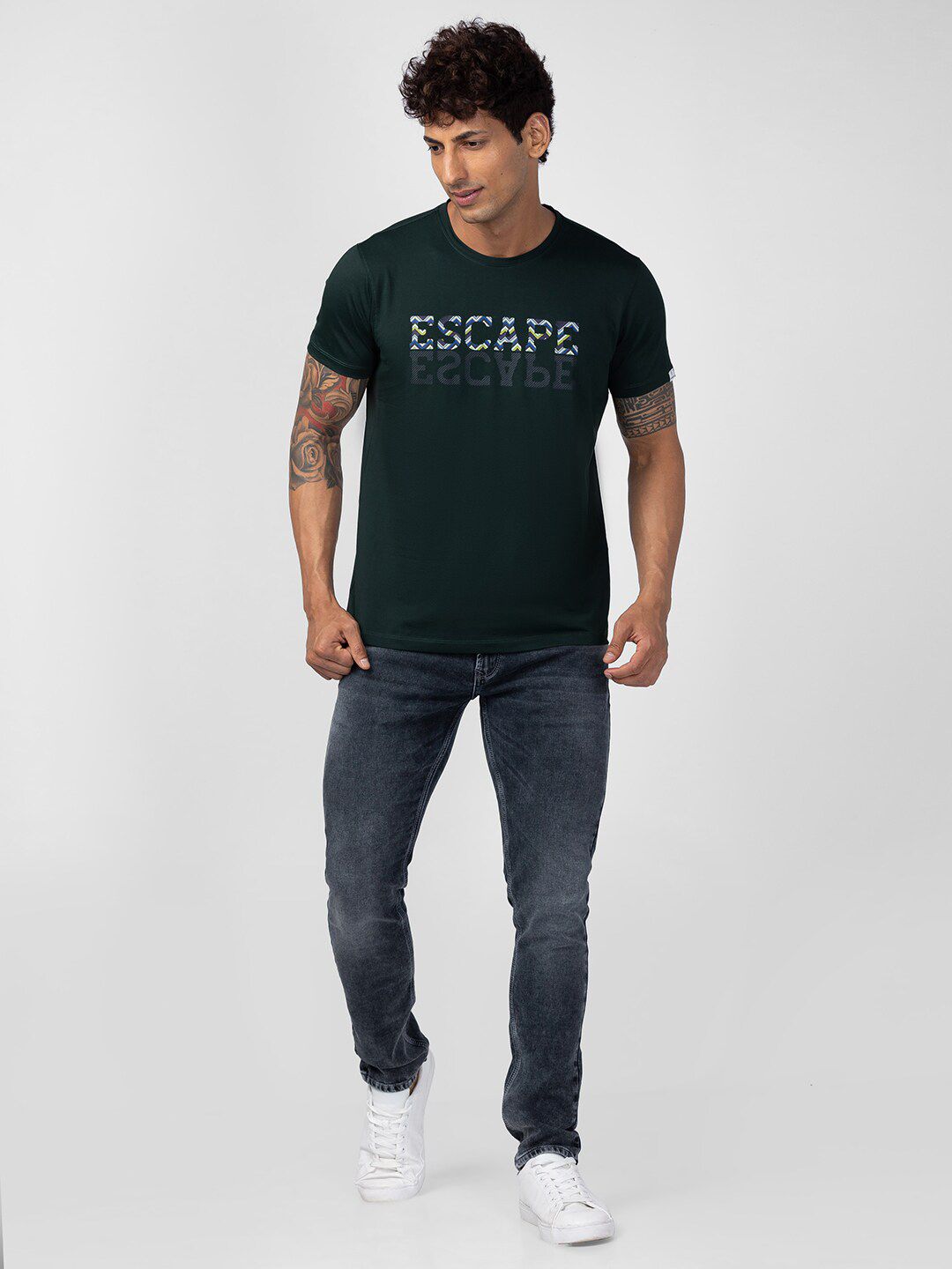 SPYKAR Men Printed Round Neck Slim Fit T-shirt