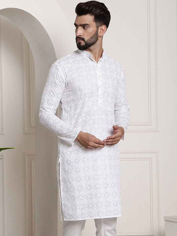 SOJANYA Printed Chikankari Kurta