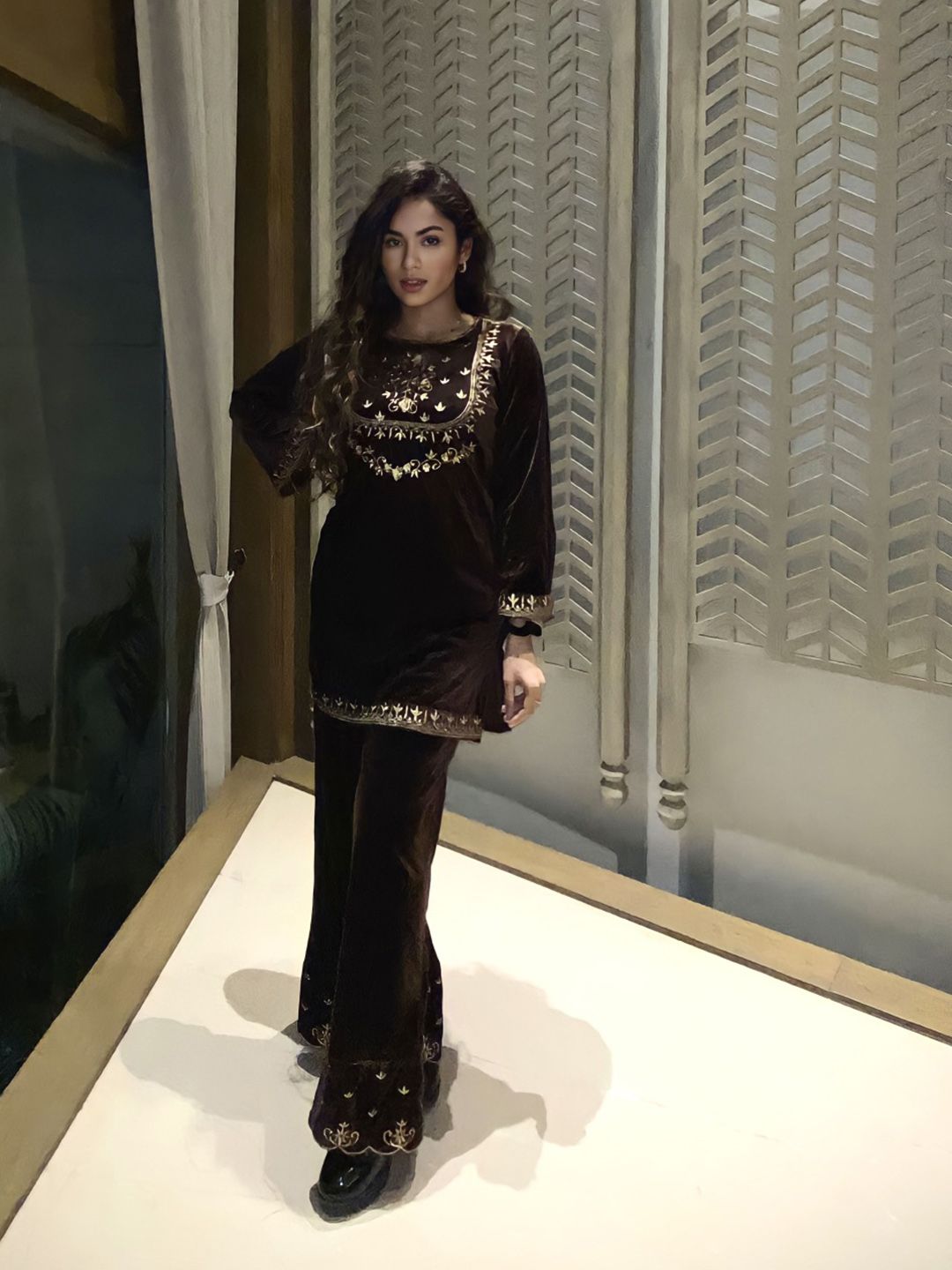 Shae by SASSAFRAS Women Brown & Golden Ethnic Motifs Embroidered Velvet Kurti