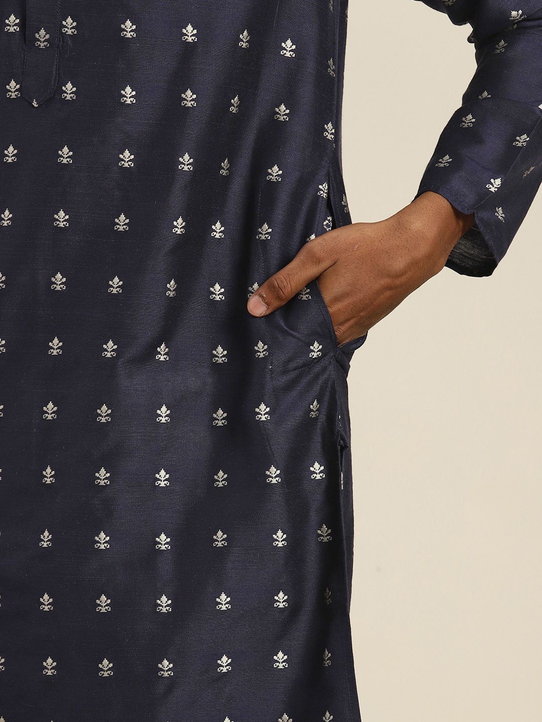 SOJANYA Ethnic Motifs Silk Cotton Indigo Kurta