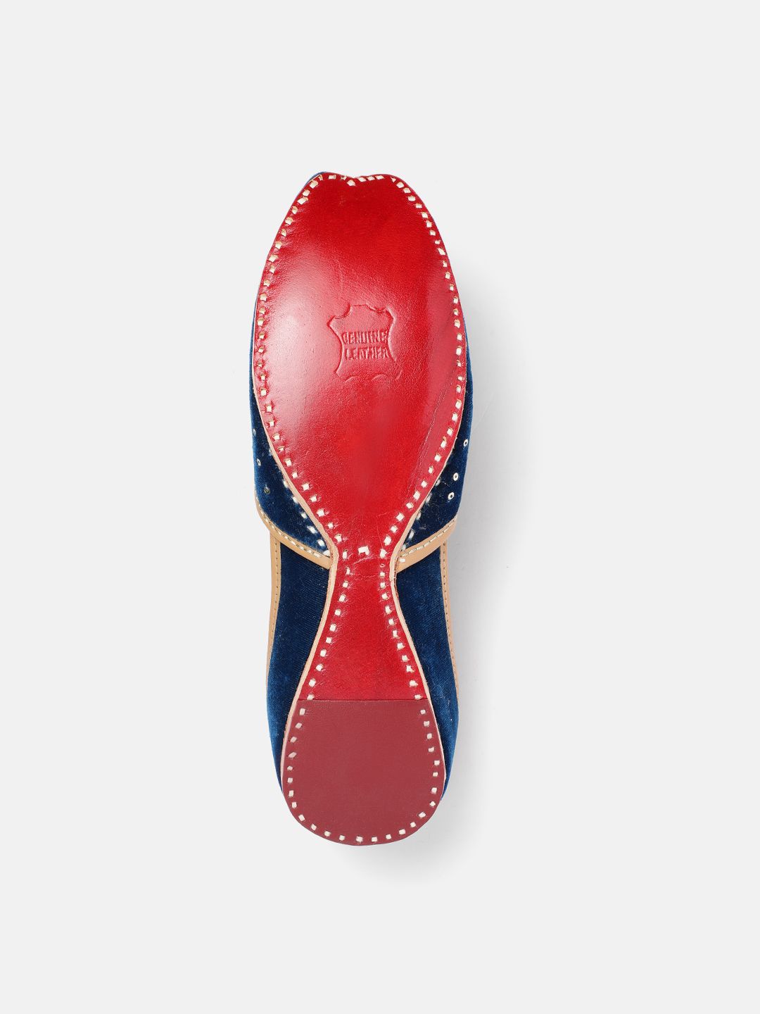 House of Pataudi Women Embellished Ethnic Mojaris Flats