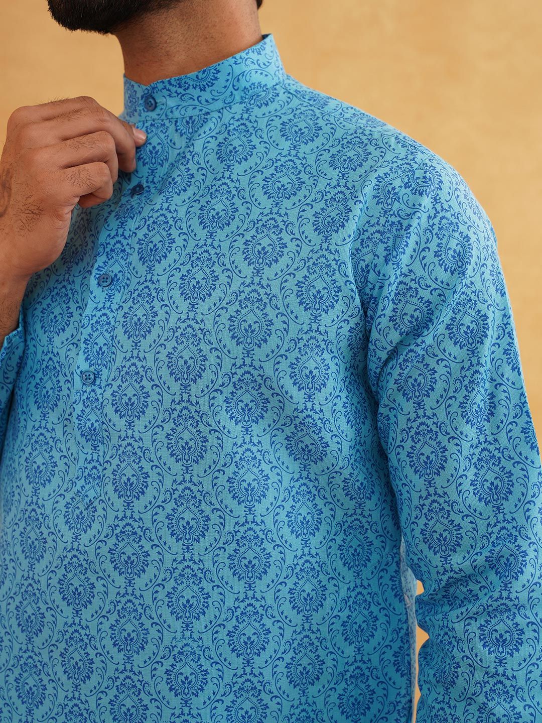 SOJANYA Men Blue & White Ethnic Motifs Cotton Linen Printed Kurta