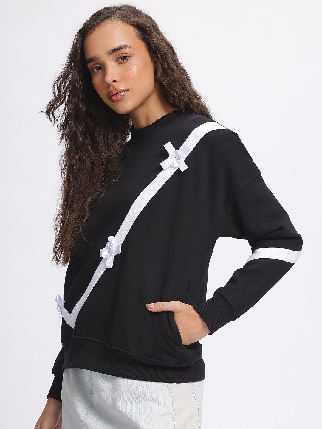 DressBerry Knit City Vibes Contrast Bow Detail Sweatshirt