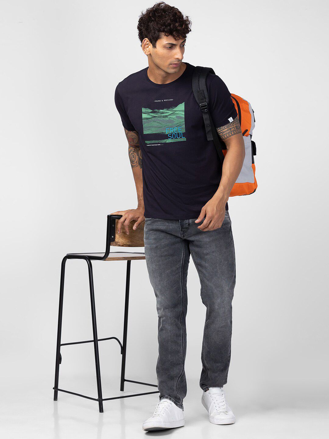 SPYKAR Men Printed Slim Fit Cotton T-shirt