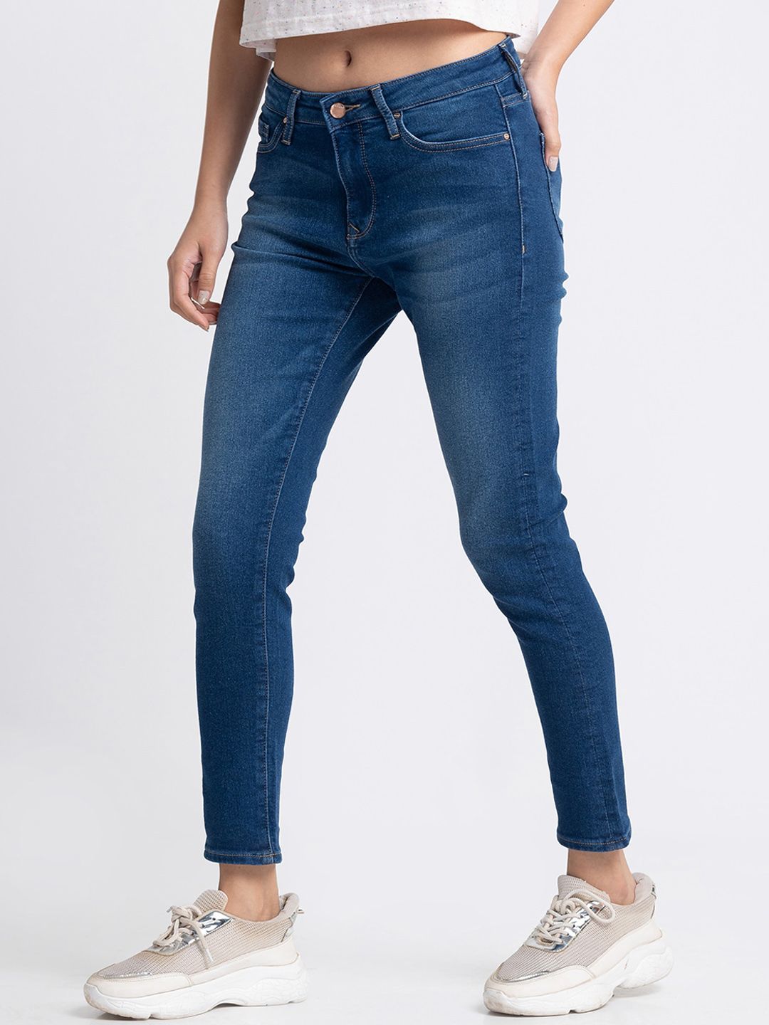 SPYKAR Women Blue Skinny Fit Light Fade Jeans