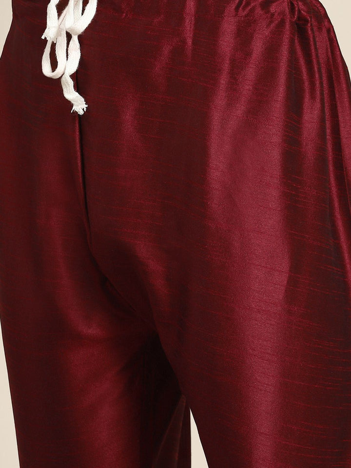 SOJANYA Men Woven Design Kurta with Churidar with Nehru Jacket