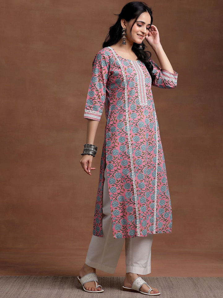 Libas Women Floral Printed Gotta Patti Floral Kurta