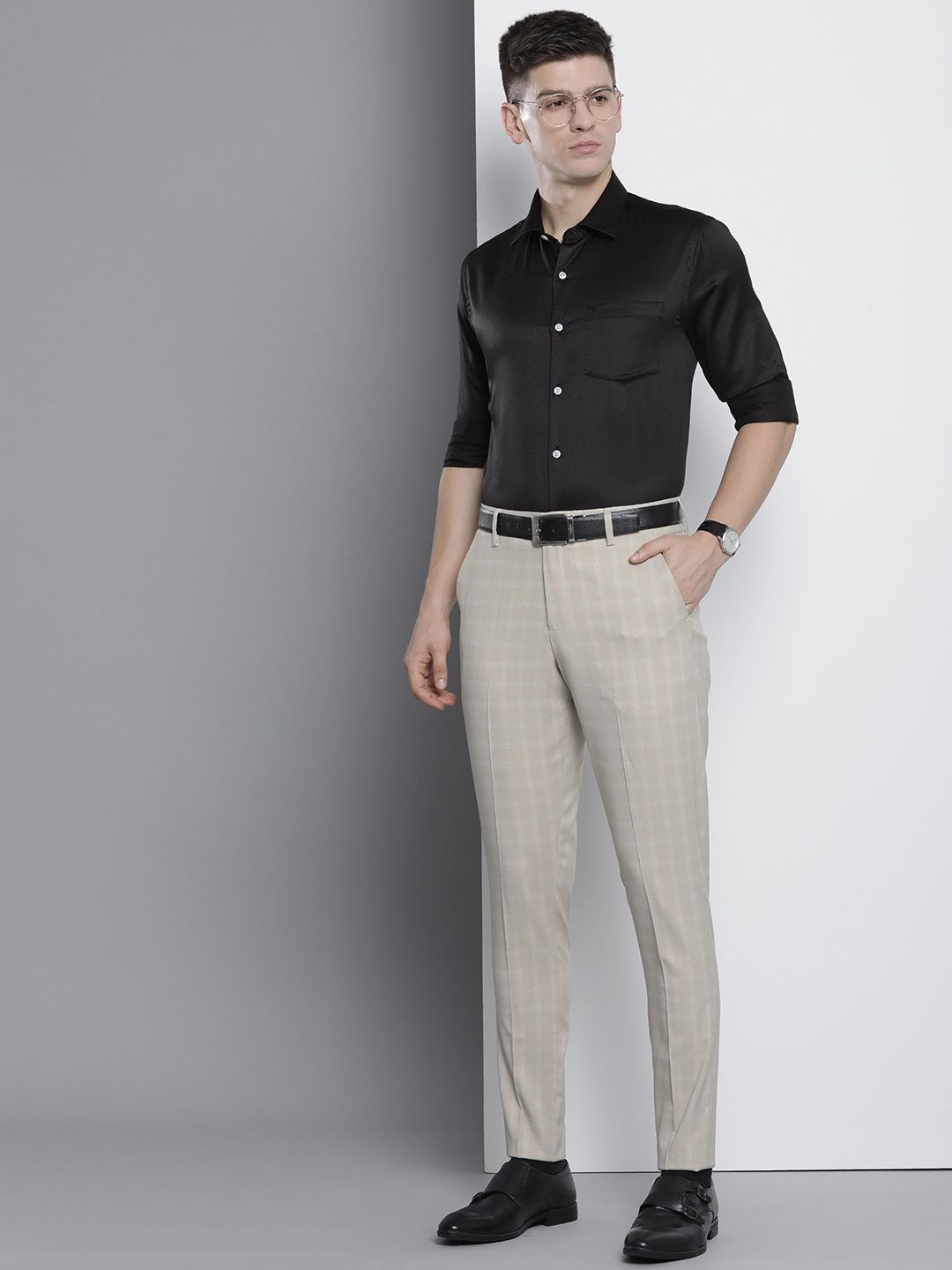 The Indian Garage Co. X Luxe Men Slim Fit Opaque Formal Shirt