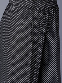 Vishudh Women Black & White Printed Kurta with Palazzos