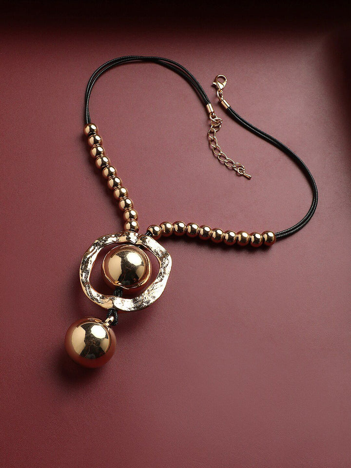 SOHI Gold Plated Necklace