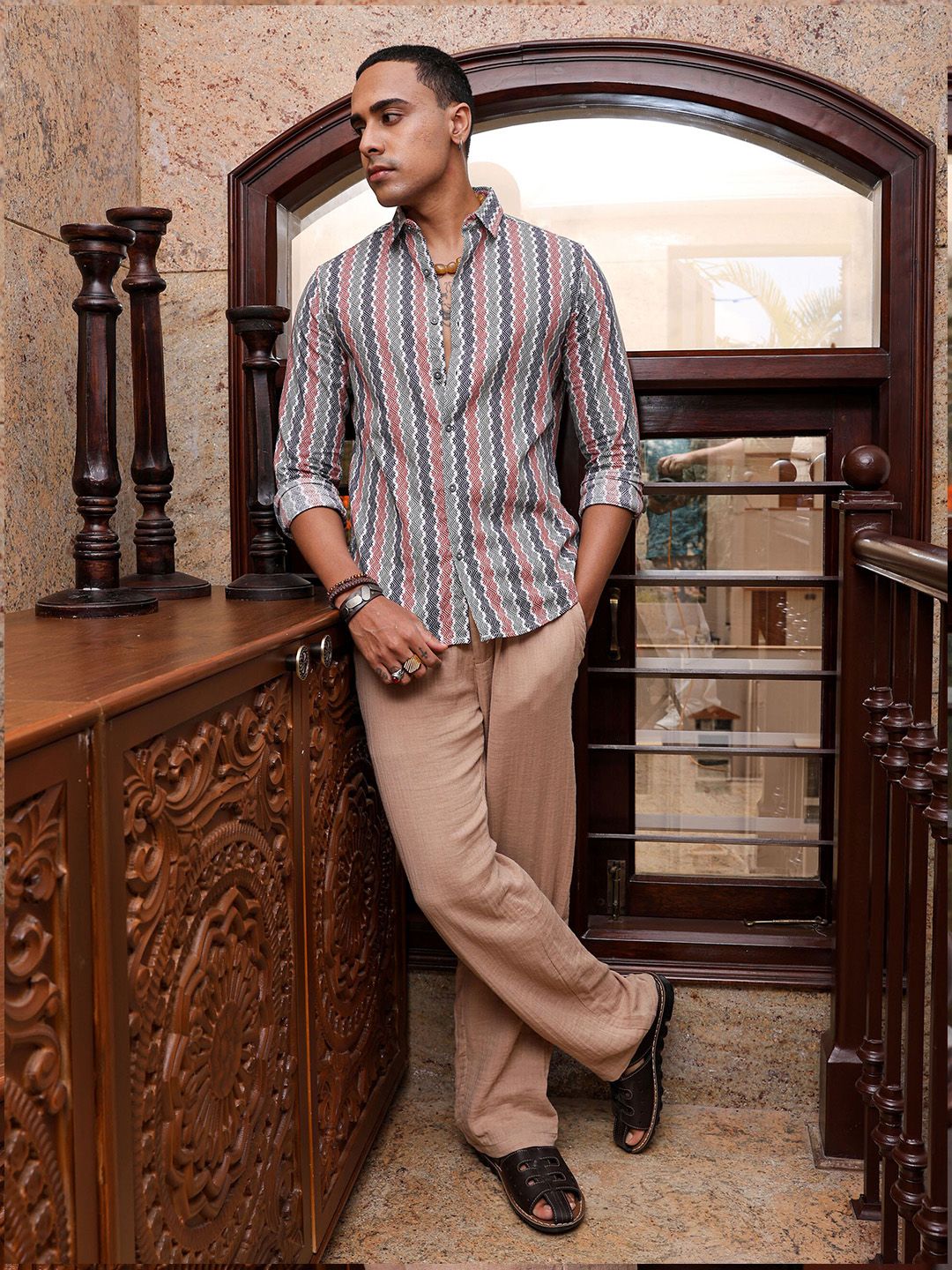 The Indian Garage Co Men Slim Fit Geometric Printed Resortwear Shirt