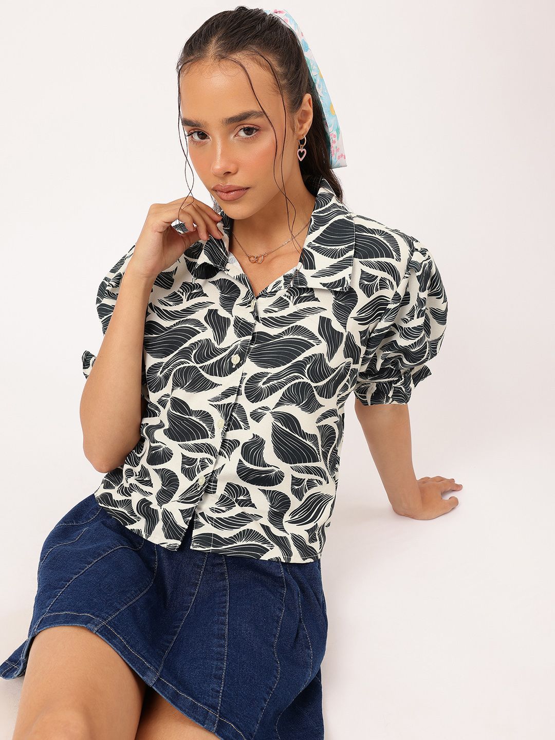 DressBerry Cute & Cuddly Puff Sleeves Printed Shirt