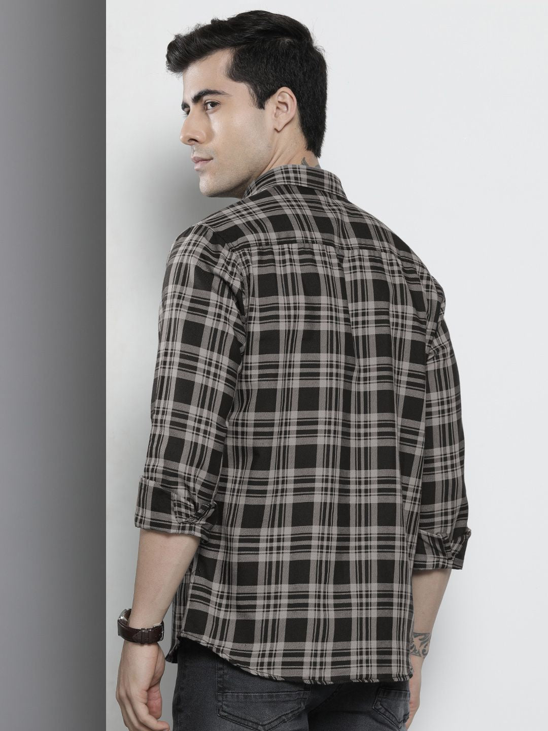 The Indian Garage Co Men Black Classic Checked Casual Shirt