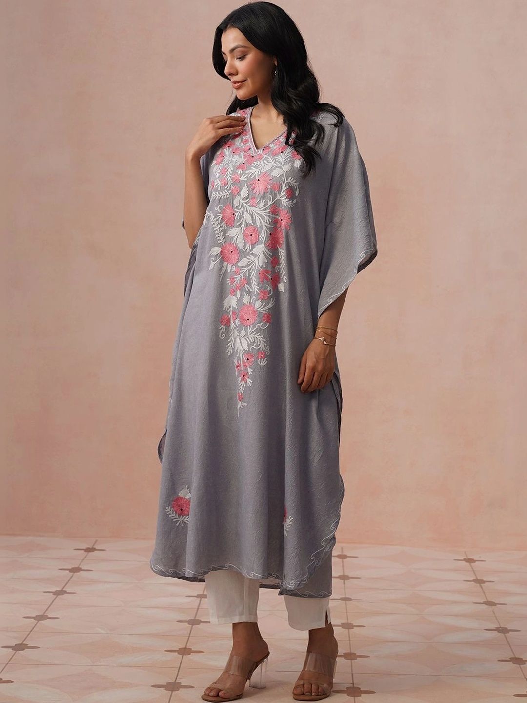 House of Chikankari Women Floral Embroidered Extended Sleeves Thread Work Floral Crepe Kaftan Kurta