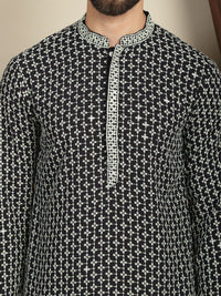 Anouk Geometric Printed Mandarin Collar Lengan Panjang Cotton Kurta