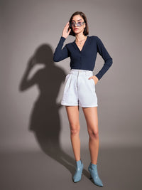 SASSAFRAS V-Neck Long Sleeves Knitted Crop Top