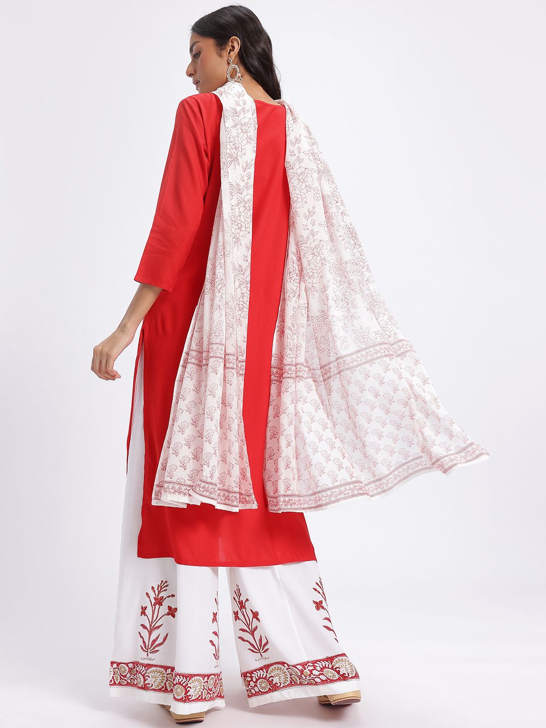 Anouk Yoke Design Panelled Kurta with Floral Printed Palazzos & Dupatta