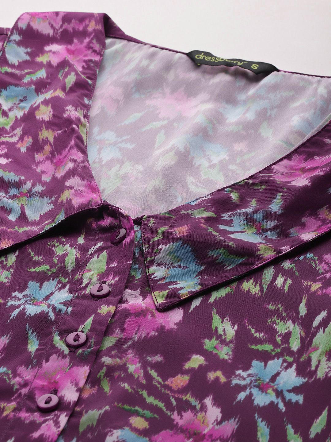 DressBerry Floral Opaque Printed Casual Shirt
