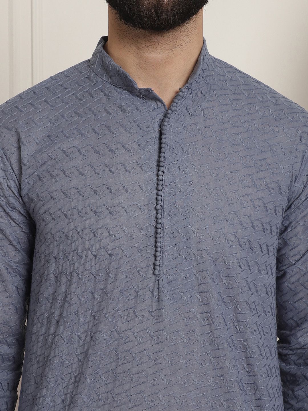 SOJANYA Men Grey Ethnic Motifs Embroidered Chikankari Kurta
