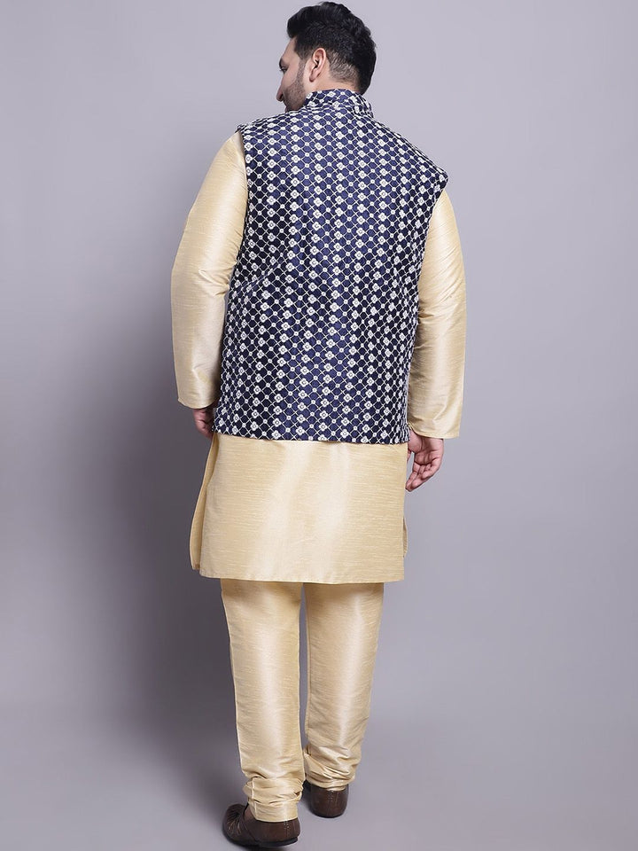 SOJANYA PLUS Regular Kurta with Pyjamas & Nehrujacket