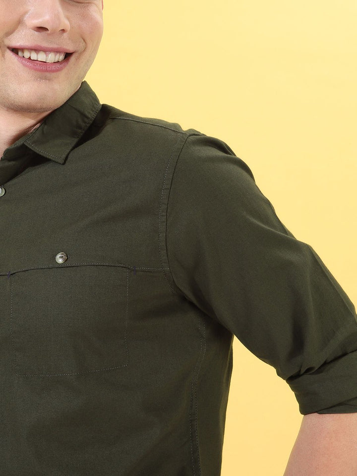 The Indian Garage Co Men Olive Green Slim Fit Solid Casual Shirt