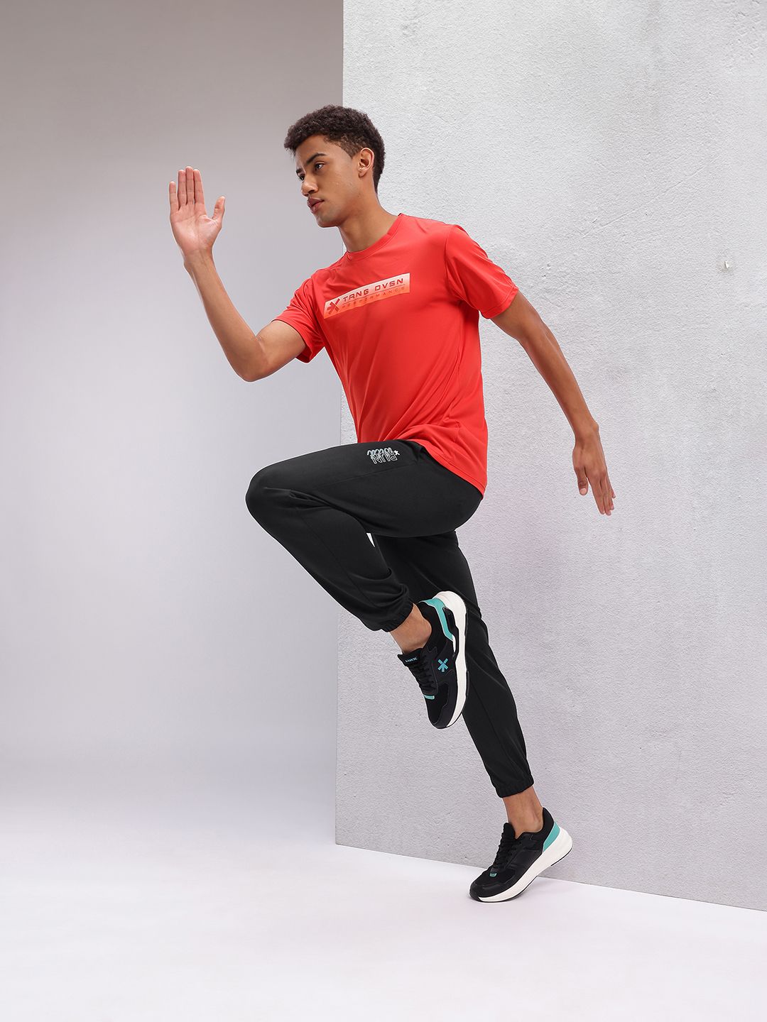 HRX by Hrithik Roshan Mid-Rise Running Joggers