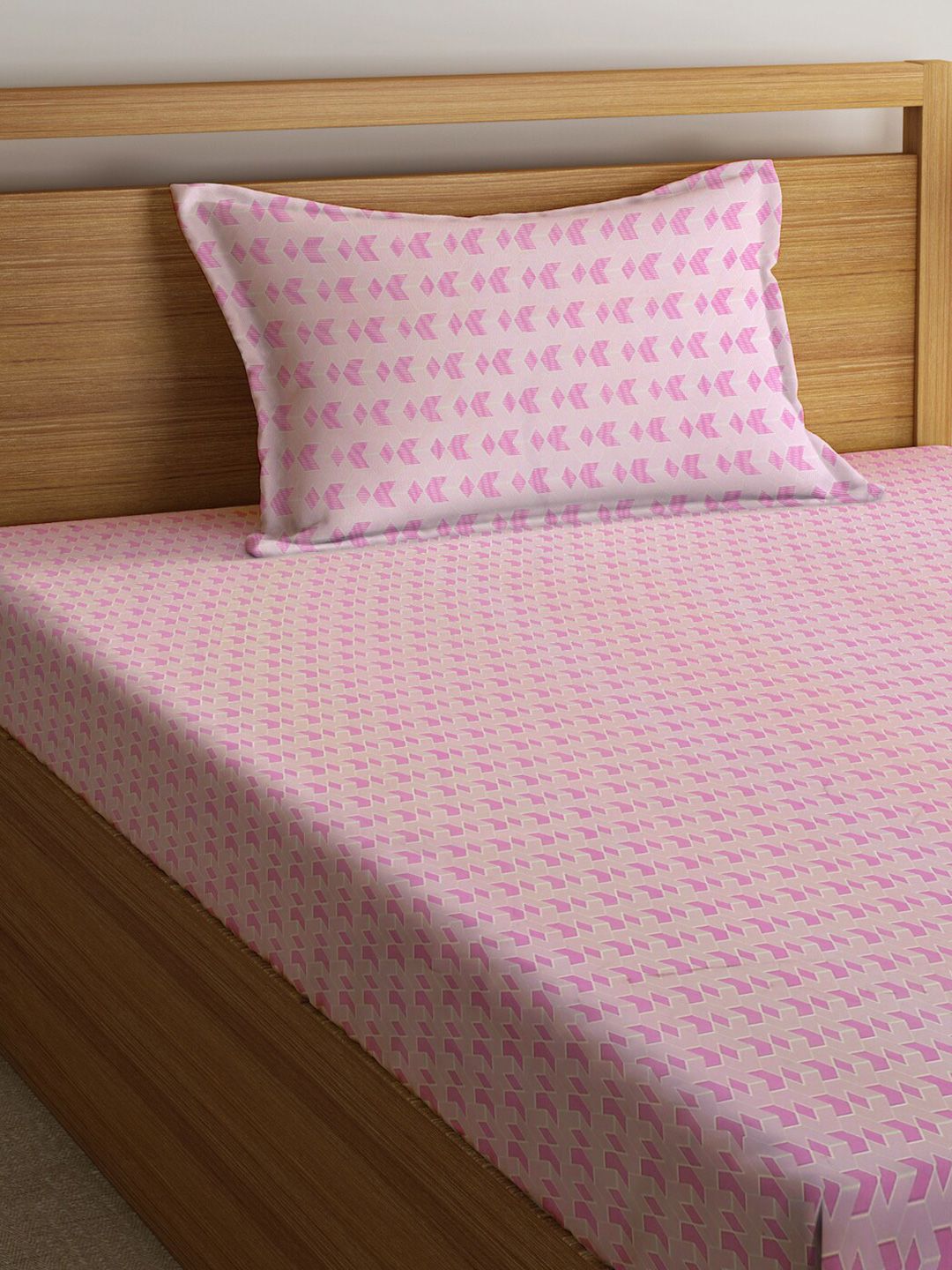 KLOTTHE Pink & White Printed 300 TC Single Bedsheet & 1 Pillow Cover